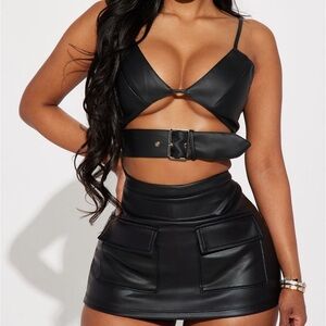 Skirt set top and bottom size small